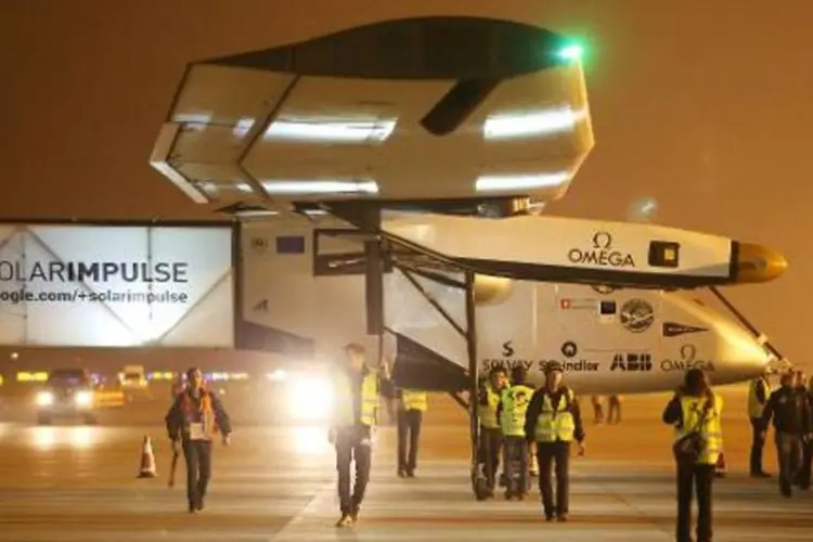 O avião Solar Impulse 2, em Nanquim, China (AFP)