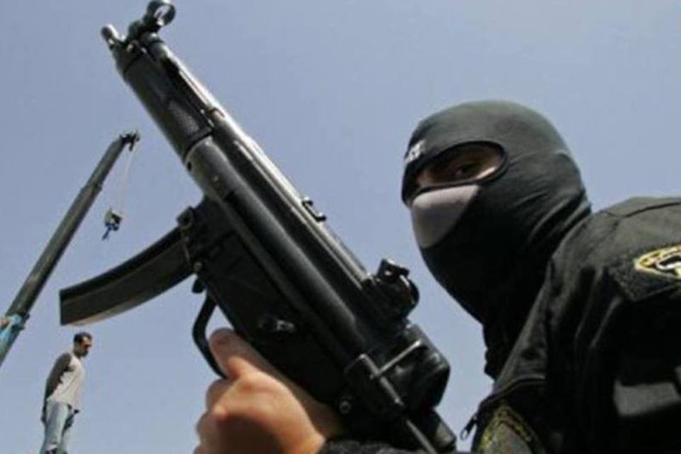 Tráfico leva 14 homens ao enforcamento no Irã