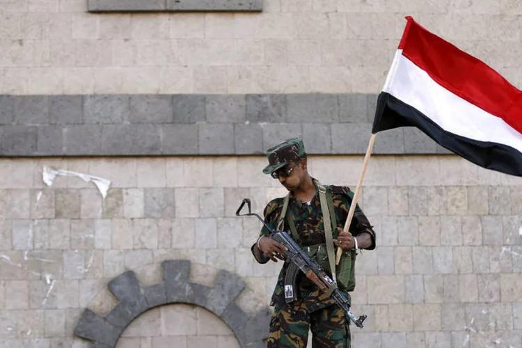 
	Conflito no I&ecirc;men: &quot;O cessar-fogo entrar&aacute; em vigor na segunda-feira &agrave; meia-noite. Esperamos que os milicianos respeitem desta vez&quot;
 (Khaled Abdullah  / Reuters)