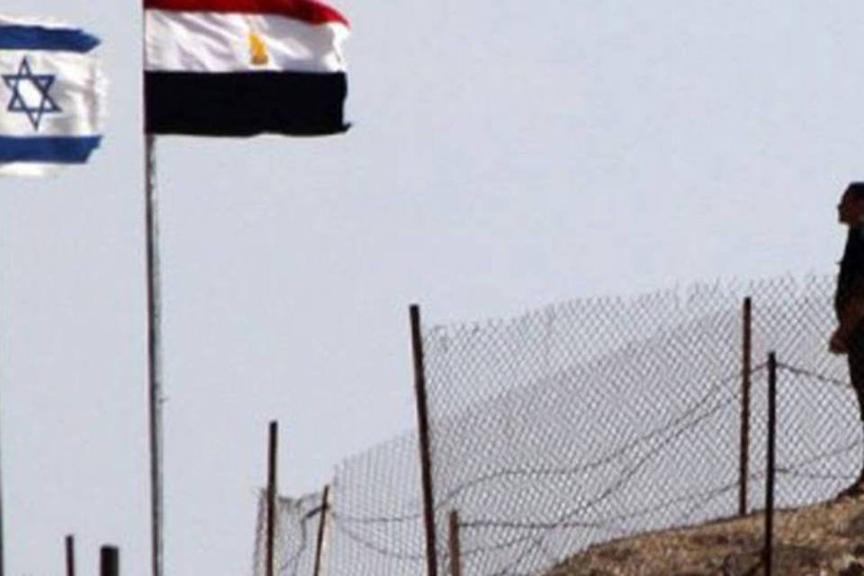Presos trocados por suposto espião de Israel chegam ao Egito