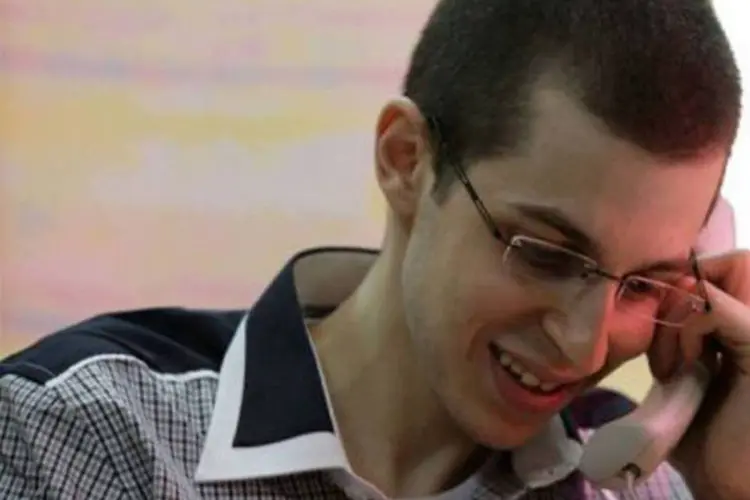 A Palestina libertou hoje o soldado israelense Gilad Shalit, preso há cinco anos (AFP)