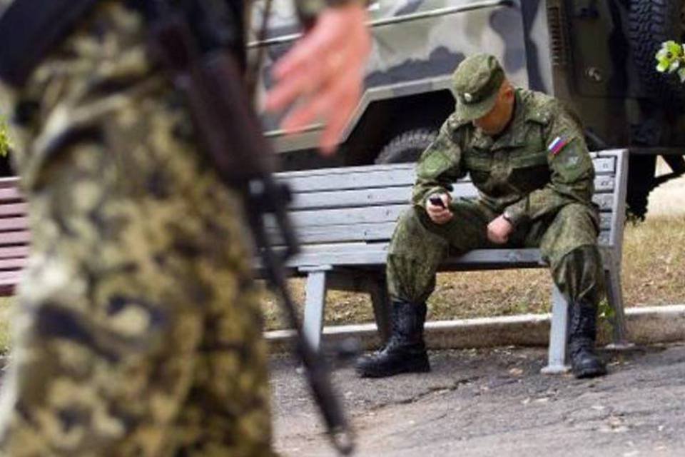 Ucrânia cria zona desmilitarizada no leste
