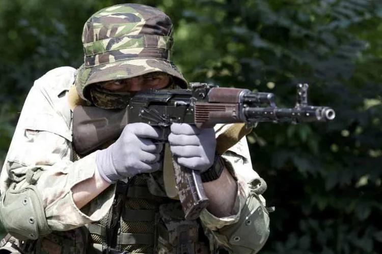 
	Ucr&acirc;nia: &quot;no que diz respeito a armamento, acho que dever&iacute;amos apoiar os ucranianos com o que eles precisam para defender seu territ&oacute;rio e soberania&quot;, indicou Scaparotti
 (REUTERS/Alexander Ermochenko)