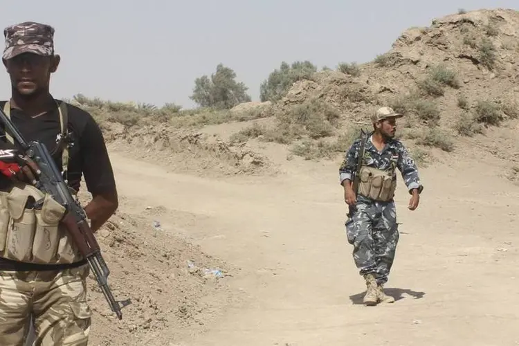 
	Iraque: insurgentes do Estado Isl&acirc;mico entraram em Ramadi, Falluja e Haditha
 (Reuters/Stringer)