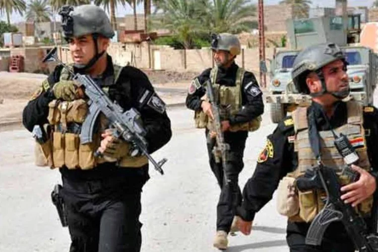 
	Soldados iraquianos: foram registrados violentos choques entre for&ccedil;as de seguran&ccedil;a e jihadistas
 (Reuters)