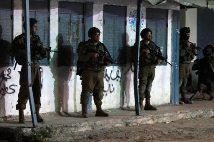 
	Soldados de Israel: israelense esfaqueado sofreu ferimentos leves
 (Abbas Momani)