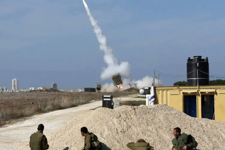 Soldados israelenses: fronteira de 80 quilômetros entre Israel e Líbano tem permanecido em grande medida calma desde 2006 (Darren Whiteside/Reuters)
