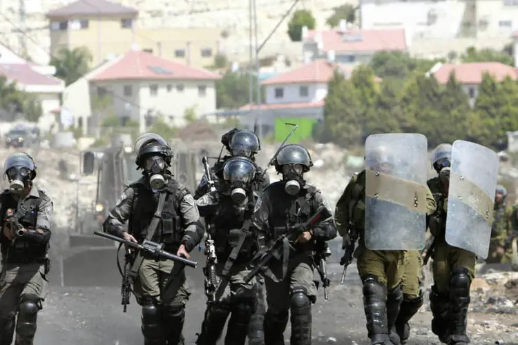 Soldados israelenses: reservistas enfatizaram que recusa se aplica só a áreas palestinas (Abed Omar Qusini/Reuters)