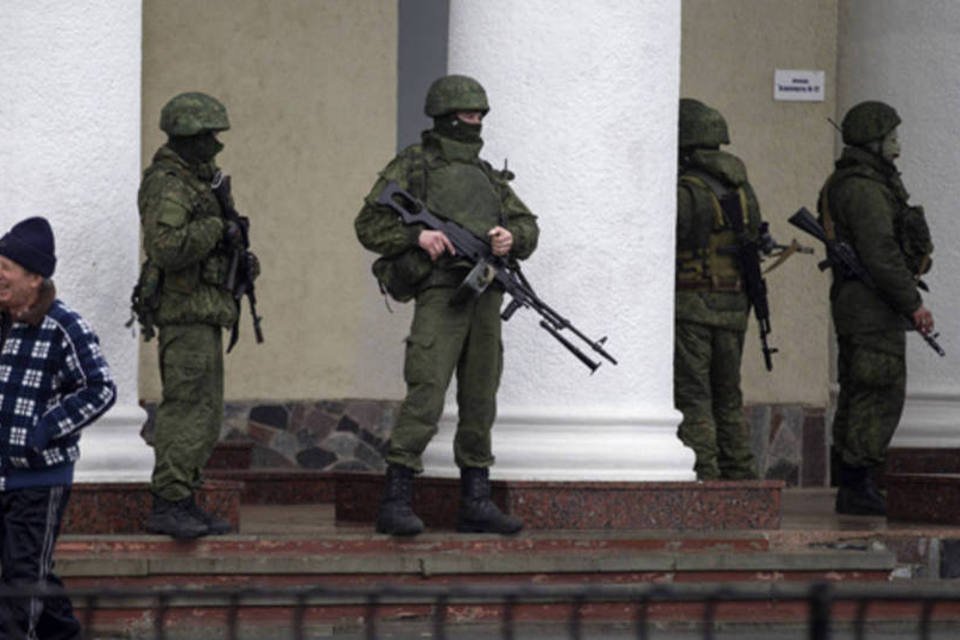 Obama alerta Rússia contra intervenção militar na Ucrânia