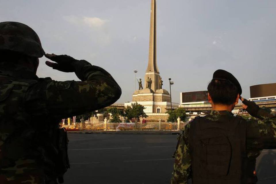 Junta militar tailandesa suspende bloqueio a CNN e BBC
