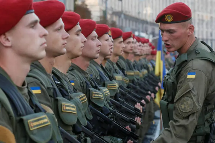 
	Soldados ucranianos: &quot;Estamos preocupados com a ocupa&ccedil;&atilde;o permanente da Crimeia pela R&uacute;ssia&quot;
 (Valentyn Ogirenko / Reuters)