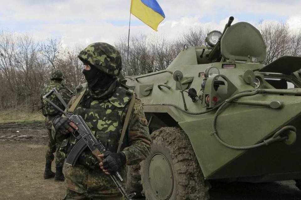 Com acordo em risco, presidente ucraniano pede ação no leste