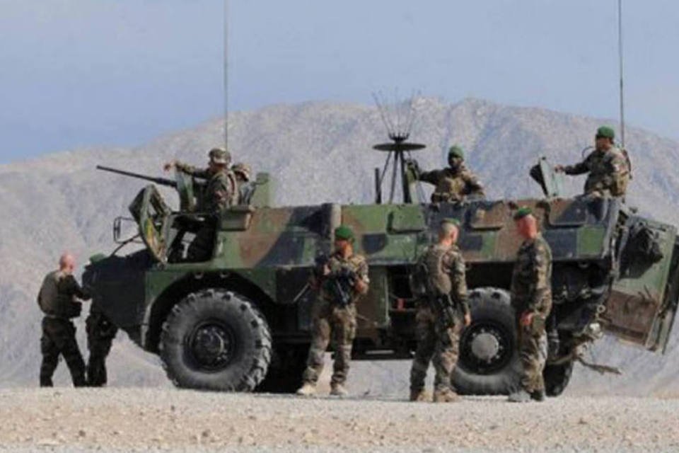 Primeiros soldados franceses deixam o Afeganistão