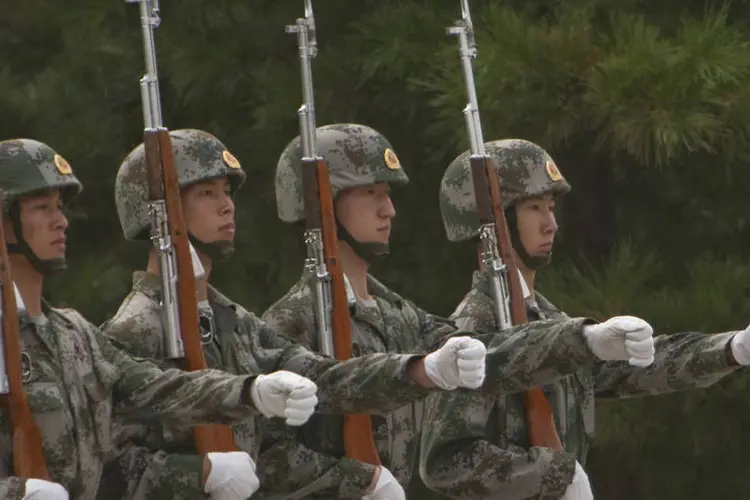 Soldados da China: país vive uma crise na fronteira com a Índia após incidentes envolvendo soldados (Nelson Ching/Bloomberg/Bloomberg)