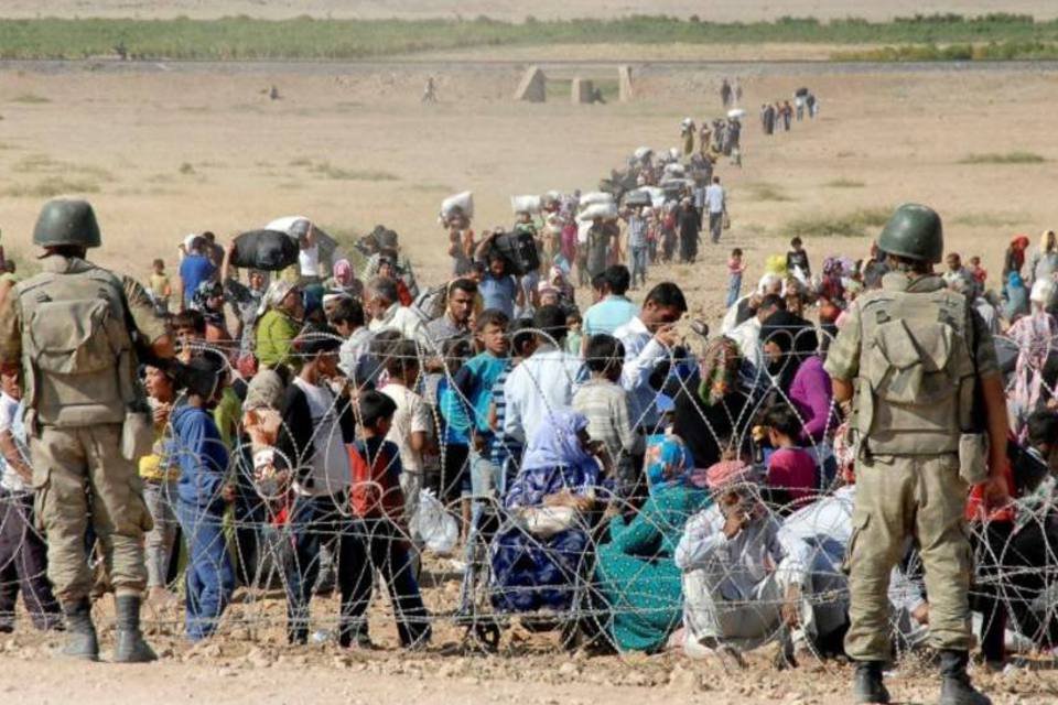 Quase 45.000 curdos sírios entraram na Turquia