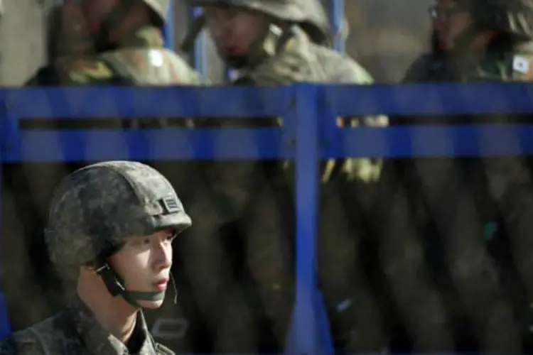 Coreia do Sul: o exército da Coreia do Sul também iniciou um grupo de trabalho encarregado de supervisionar e analisar os últimos avanços nos preparativos norte-coreanos. (REUTERS/Kim Hong-Ji)