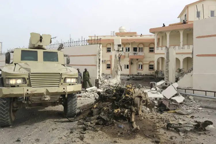 Carro-bomba na Somáli: grupo al-Shabaab assumiu responsabilidade pelo atentado (Feisal Omar/Reuters)