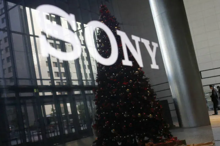 
	Sede da Sony: Sony j&aacute; sofre com divulga&ccedil;&atilde;o de informa&ccedil;&otilde;es em documentos vazados por hackers
 (Toru Hanai/Reuters)