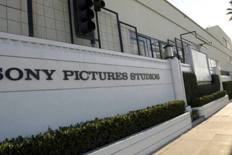 
	Est&uacute;dios da Sony Pictures Entertainment em Culver City, Calif&oacute;rnia: empresa foi v&iacute;tima de um ciberataque na segunda-feira passada
 (Jonathan Alcorn/Bloomberg)