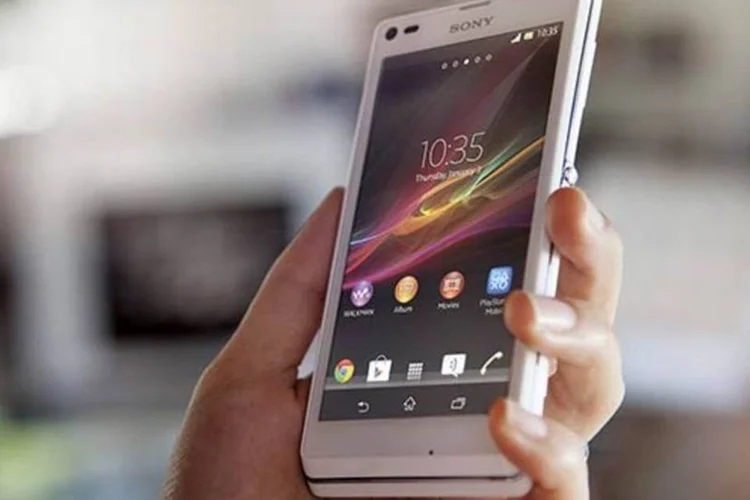 
	Smartphone: no Brasil, entre 760 pessoas entrevistadas, apenas 253 n&atilde;o tinham smartphones, mas todas tinham inten&ccedil;&atilde;o de comprar um
 (Divulgação)