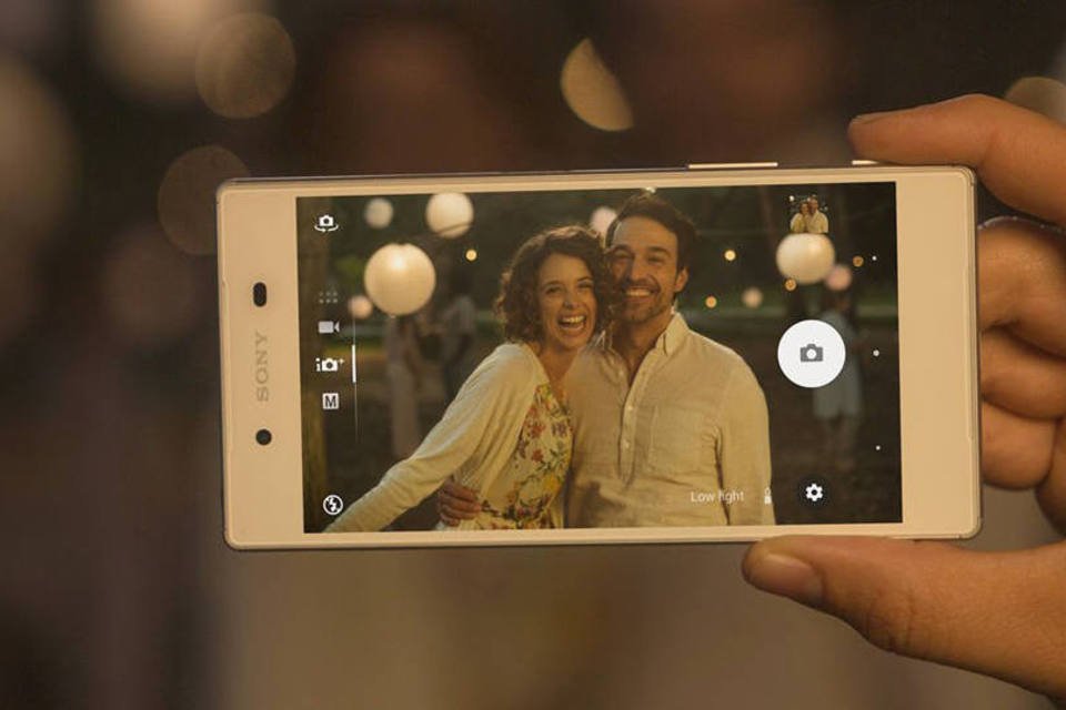 Sony Xperia Z5 tem câmera que tira fotos em 0,03 segundo