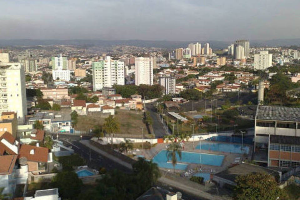 Professores de escolas técnicas realizam ato em Sorocaba