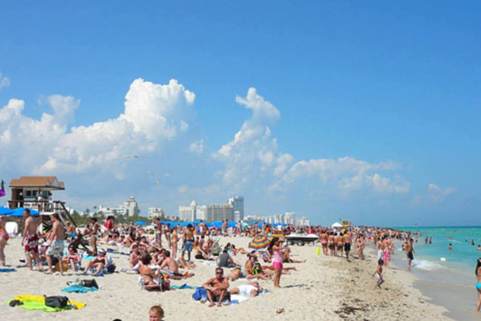Miami Beach multará em US$ 100 portadores de pouca maconha