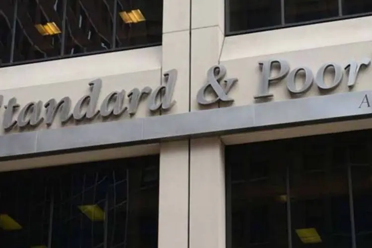 
	Standard &amp; Poor&#39;s: o Brasil recebeu da S&amp;P a classifica&ccedil;&atilde;o de grau de investimento em abril de 2008, com avalia&ccedil;&atilde;o BB+, que mant&eacute;m at&eacute; hoje
 (AFP/ Emmanuel Dunand)