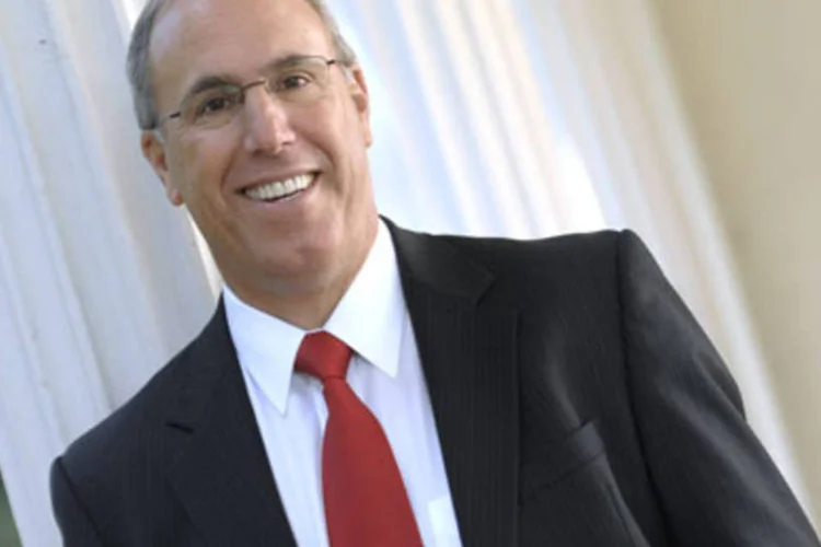 Spinelli é presidente da Universidade da Filadélfia, uma das mais importantes dos Estados Unidos, e já passou pela reitoria do Babson College de Boston (.)