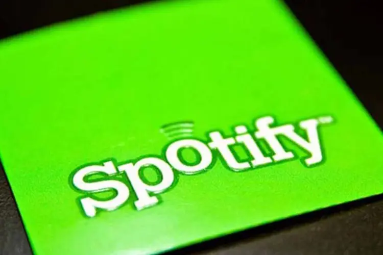 De acordo com estimativa do Business Insider, um em cada dez usuários do Spotify decide se tornar assinante do serviço (Reprodução)