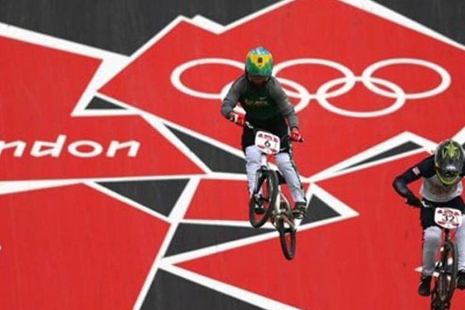 Brasileira que sofreu queda no BMX é transferida