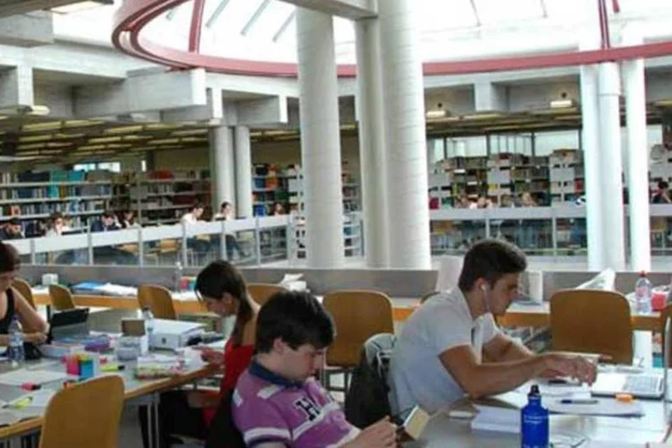 Biblioteca da University of St Gallen, Suíça.  (Divulgação)