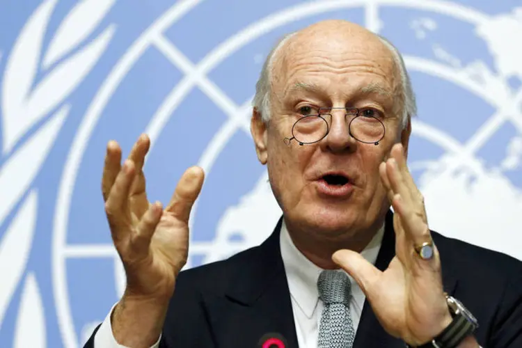 
	Staffan de Mistura: a ONU seguir&aacute; trabalhando para redigir propostas que tentem resolver &quot;os temas mais dif&iacute;ceis ligados ao di&aacute;logo&quot;
 (Denis Balibouse / Reuters)