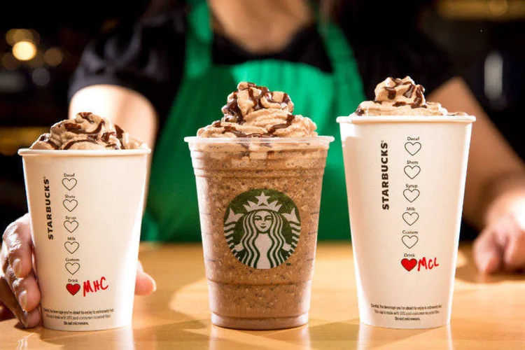 Produtos do Starbucks: rede de cafeterias vê ótimos resultados com seu próprio aplicativo de pagamentos móveis (Starbucks/Divulgação)