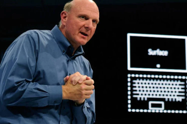 
	Steve Ballmer, da Microsoft: a receita caiu 7,9%, para US$ 16,01 bilh&otilde;es, e as despesas operacionais tiveram alta de 2,2%
 (Getty Images)