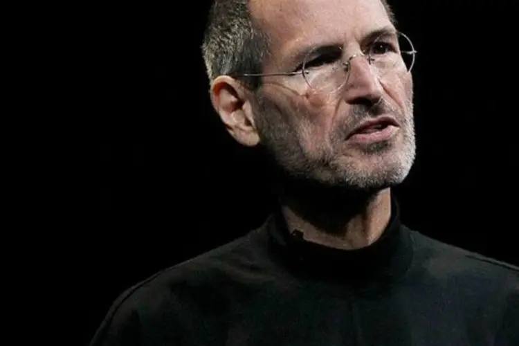 Traços "poderosos" do rosto de Steve Jobs, CEO da Apple, podem representar 14% de seu sucesso como líder, segundo pesquisador canadense (Getty Images)