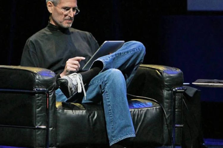 Steve Jobs é exigente, não tolera erros e preza pelo segredo dentro da empresa (Getty Images)