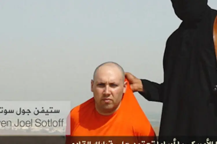 
	V&iacute;deo do Estado Isl&acirc;mico mostra suposta decapita&ccedil;&atilde;o de Steven Sotloff
 (Reprodução/YouTube)