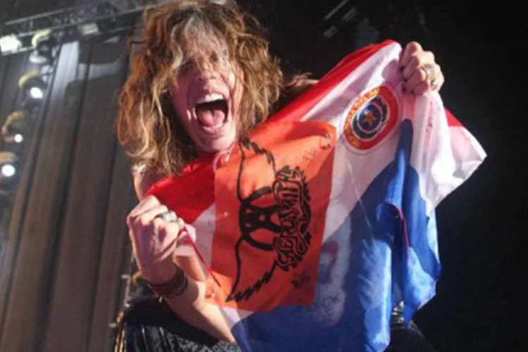 
	Steven Tyler, do Aerosmith: o grupo lan&ccedil;ou este ano um disco de in&eacute;ditas, Music from Another Dimension, o primeiro em oito anos
 (Jorge Romero/AFP)