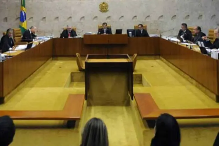 STF julga recurso do deputado federal Jader Barbalho (PMDB) conta a aplicação da Lei da Ficha Limpa (Fabio Rodrigues Pozzebom/AGÊNCIA BRASIL)