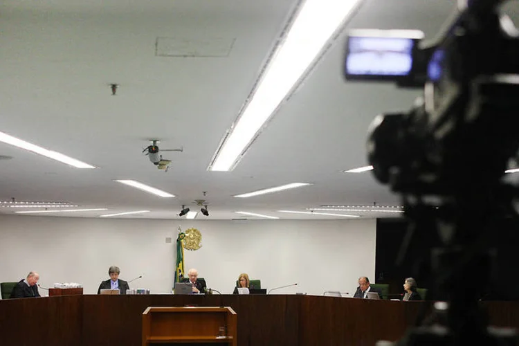 Ministros do Supremo Tribunal Federal (STF) em sessão da 2ª Turma (Gervásio Baptista/SCO/STF)
