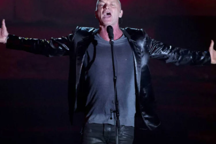 Sting durante apresentação em Nova York: cantor disse que os shows serão entre 25 de setembro e 9 de outubro no teatro Anspacher, de 260 lugares (Carlo Allegri/Reuters)