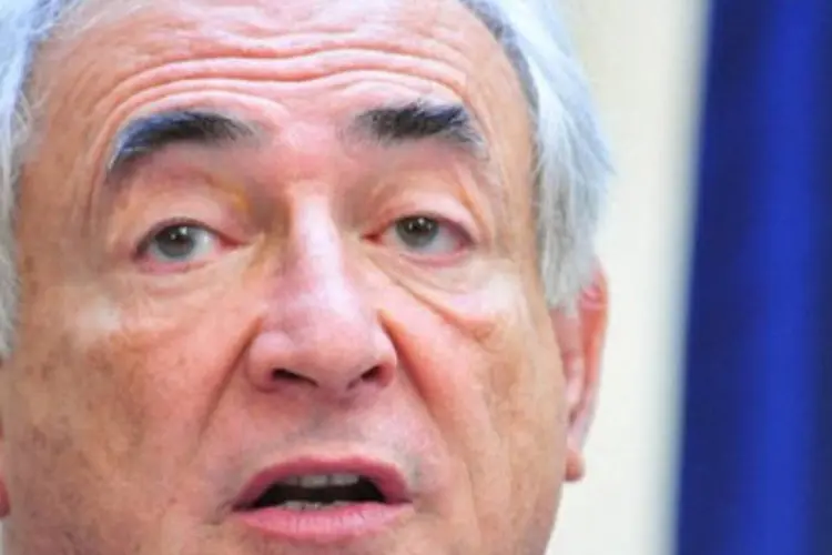 O diretor-gerente do FMI, Dominique Strauss-Kahn, citou as medidas tomadas por Brasil e Japão para ressaltar a necessidade de um entendimento mundial sobre o câmbio (AFP/Karen Bleier)