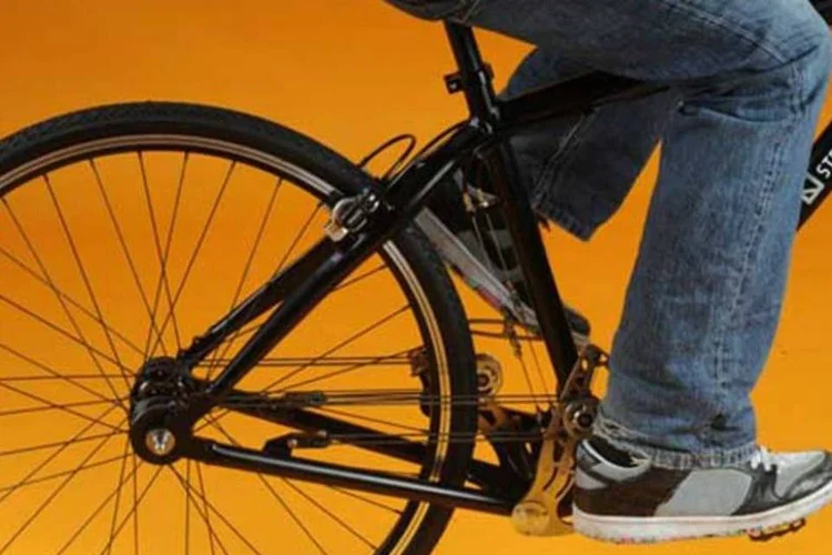 Stringbike, desenvolvida pelo engenheiro húngaro Róbert Kohlhéb  (Divulgação)