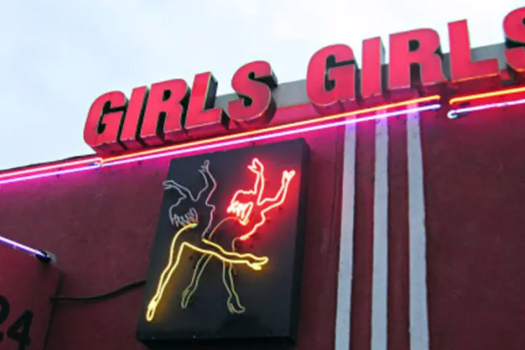 Clubes de striprease vão ser proíbidos de fazerem anúncios para contratarem dançarinas (Wikimedia Commons/Rick Hall)