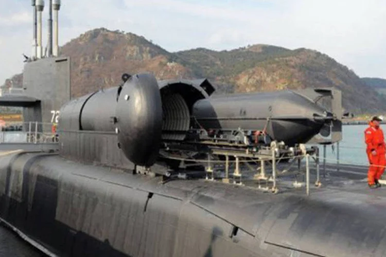 
	Submarino nuclear: os testes em 2012 foram bem sucedidos e permitiram a entrada do Yuri Dolgoruky no servi&ccedil;o na Marinha com armamentos completos.
 (Kim Jae-Hwan/AFP)