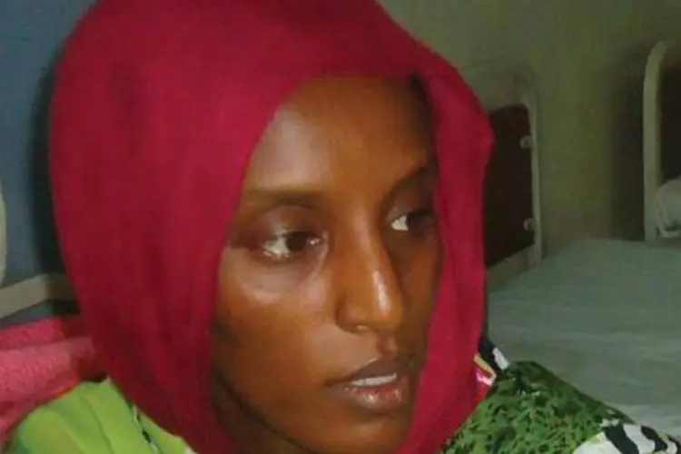 
	Sudanesa crist&atilde; Meriam Ishag: ela foi alvo de uma nova den&uacute;ncia ante a justi&ccedil;a
 (AFP)