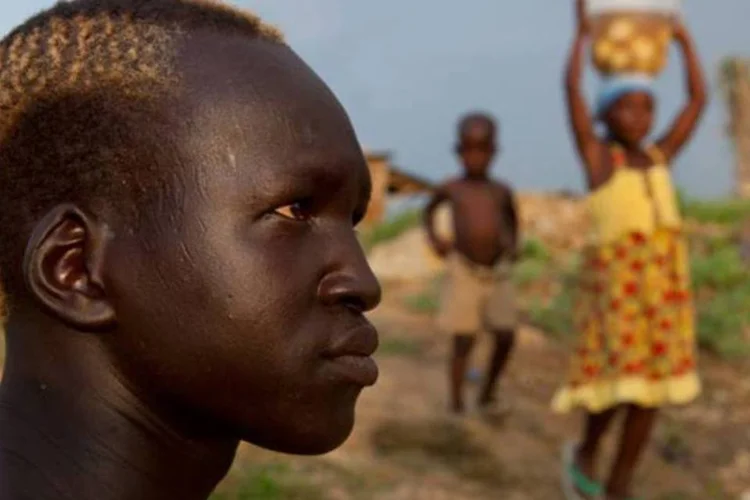 Sudaneses em Juba: a agricultura é rudimentar, mas há terra e água de sobra (Paula Bronstein/Getty Images)