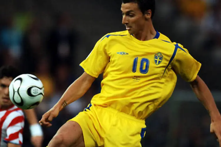 
	Zlatan Ibrahimovic: a premia&ccedil;&atilde;o dada pela&nbsp;Fifa&nbsp;nesta segunda-feira, em Zurique, acabou nas m&atilde;os do sueco
 (RICARDO CORREA)