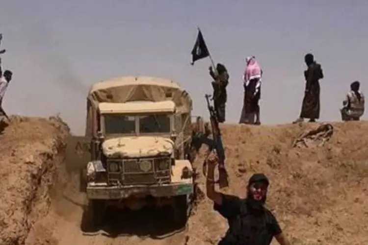 
	Militantes sunitas: viol&ecirc;ncia vem se espalhando com frequ&ecirc;ncia por &aacute;reas ao redor de Arsal
 (AFP)